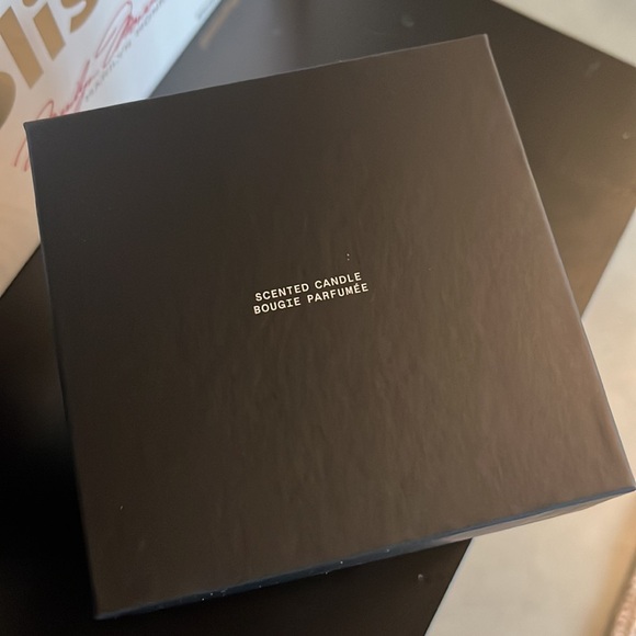 Salt + Stone Candle - Picture 2 of 5